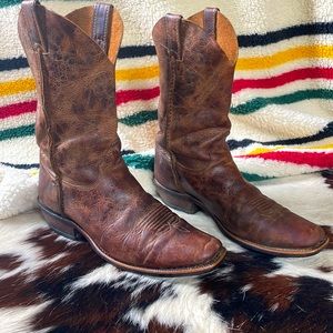 Justin Cowboy boots Size 9 1/2